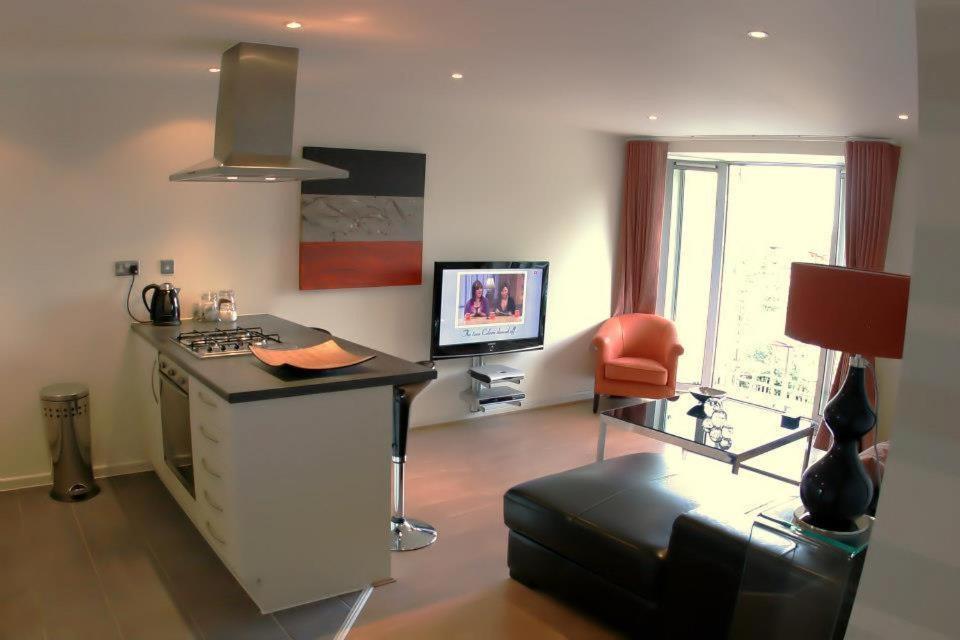 Chelmsford Serviced Apartments Екстер'єр фото